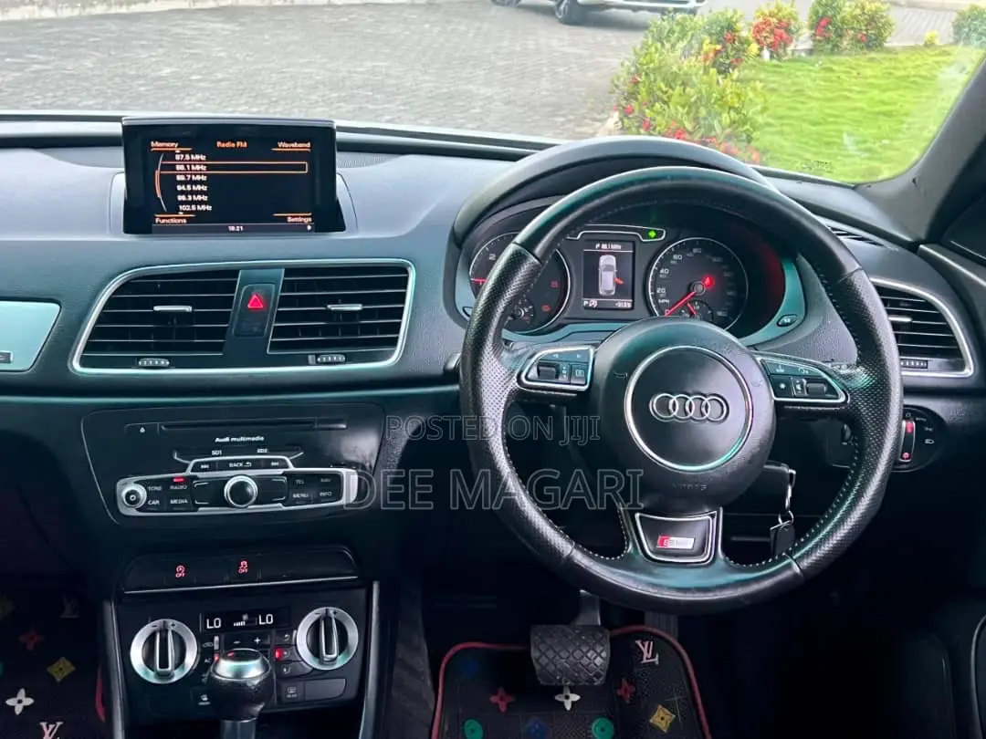 Audi Q3 2.0 TDI 140hp quattro 2013 Silver