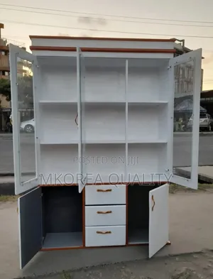 Kabati La Vyombo Lakisasa