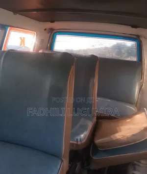 Toyota HiAce 1999 White