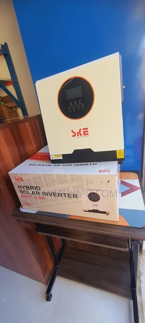 3.-24v Hybrid Solar Inverter 3600kw