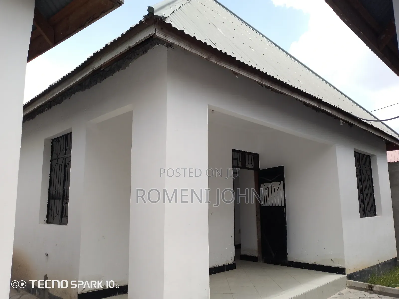 3bdrm Apartment in Tanzania Daresalaam, Ilala for rent
