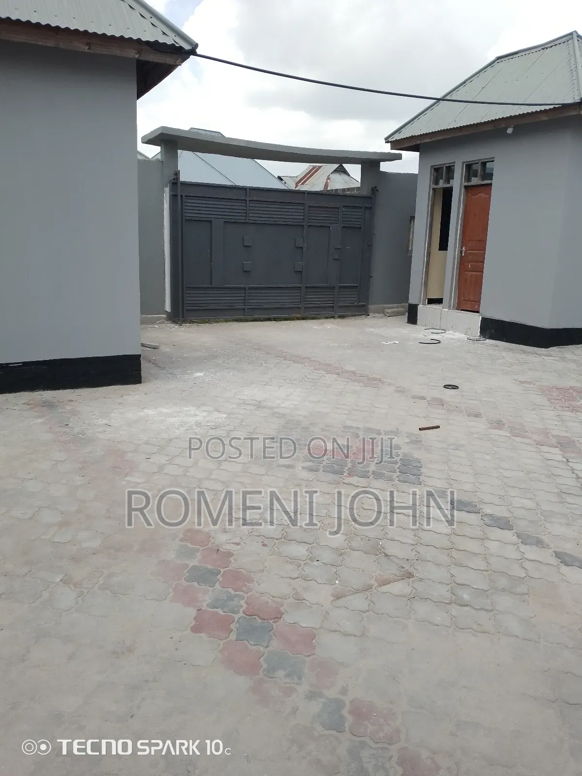 3bdrm Apartment in Tanzania Daresalaam, Ilala for rent