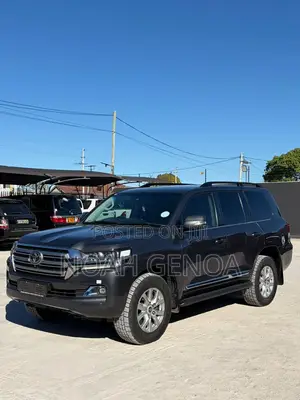 Toyota Land Cruiser 4.5 V8 VXR 2019 Gray