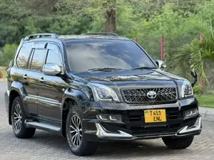 Toyota Land Cruiser Prado 4.0 Petrol TX 2007 Black