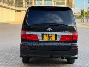 Toyota Alphard 2.4 Petrol FWD 2003 Black