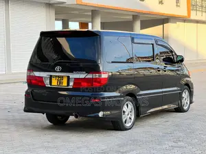 Toyota Alphard 2.4 Petrol FWD 2003 Black