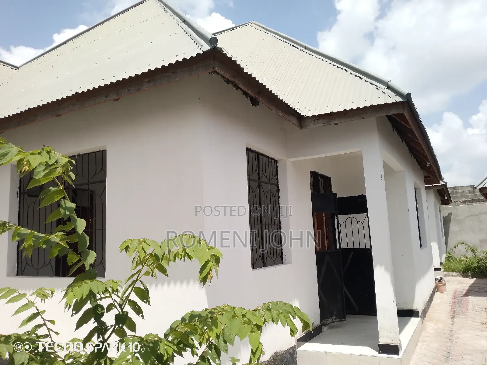 3bdrm Apartment in Tanzania Daresalaam, Ilala for rent