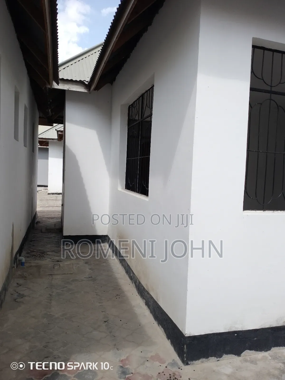 3bdrm Apartment in Tanzania Daresalaam, Ilala for rent