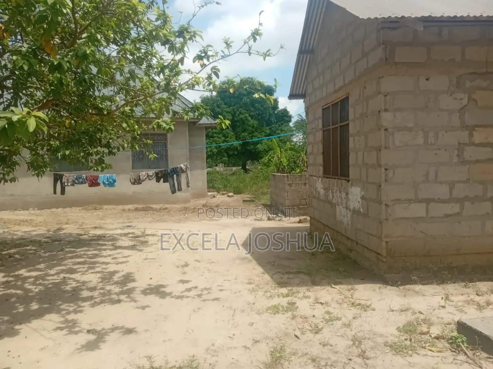 3bdrm House in Excela Joshua, Msongola for sale