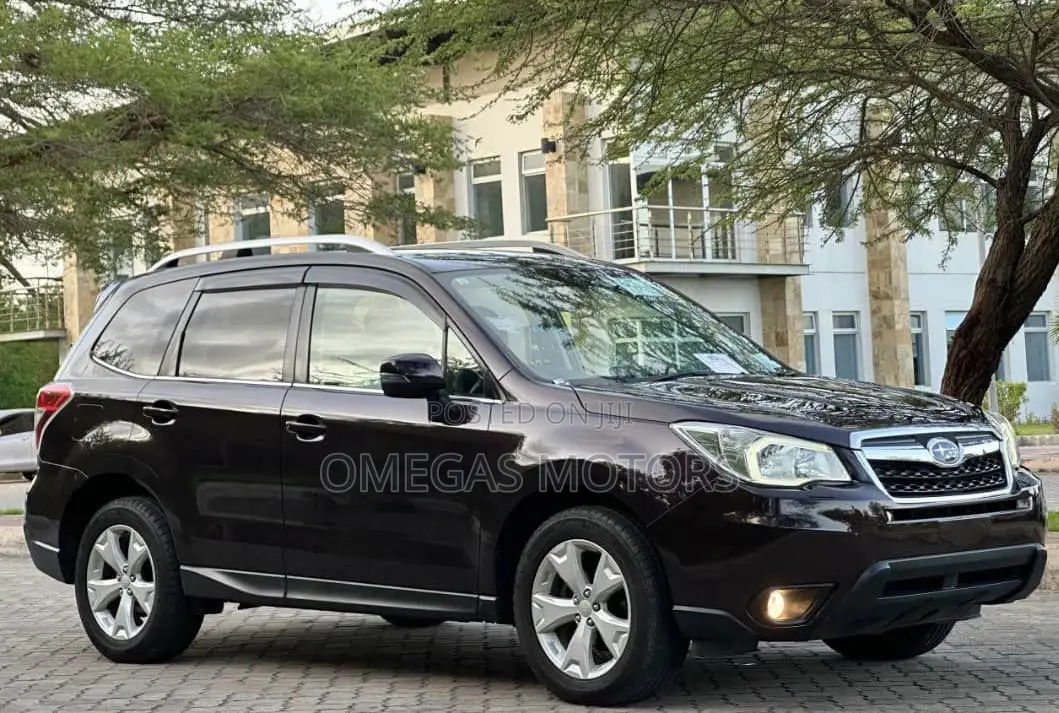 Subaru Forester 2013 Maroon