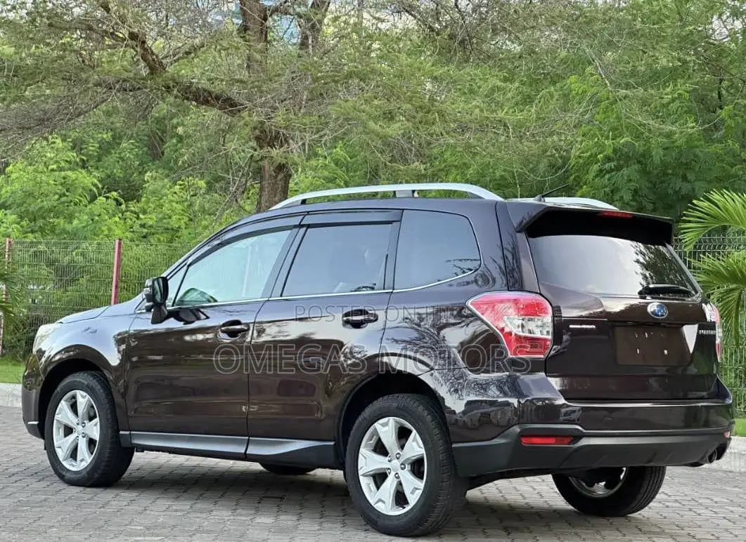 Subaru Forester 2013 Maroon