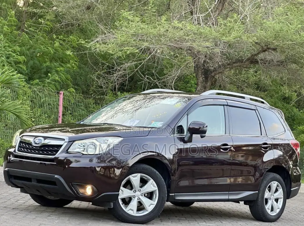 Subaru Forester 2013 Maroon