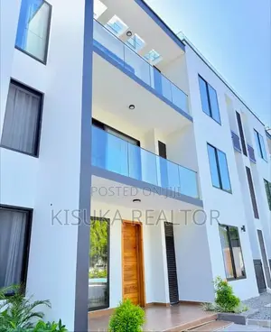 5bdrm Villa in Masaki Yatch Club for rent