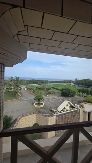 4bdrm Villa in Masaki for rent