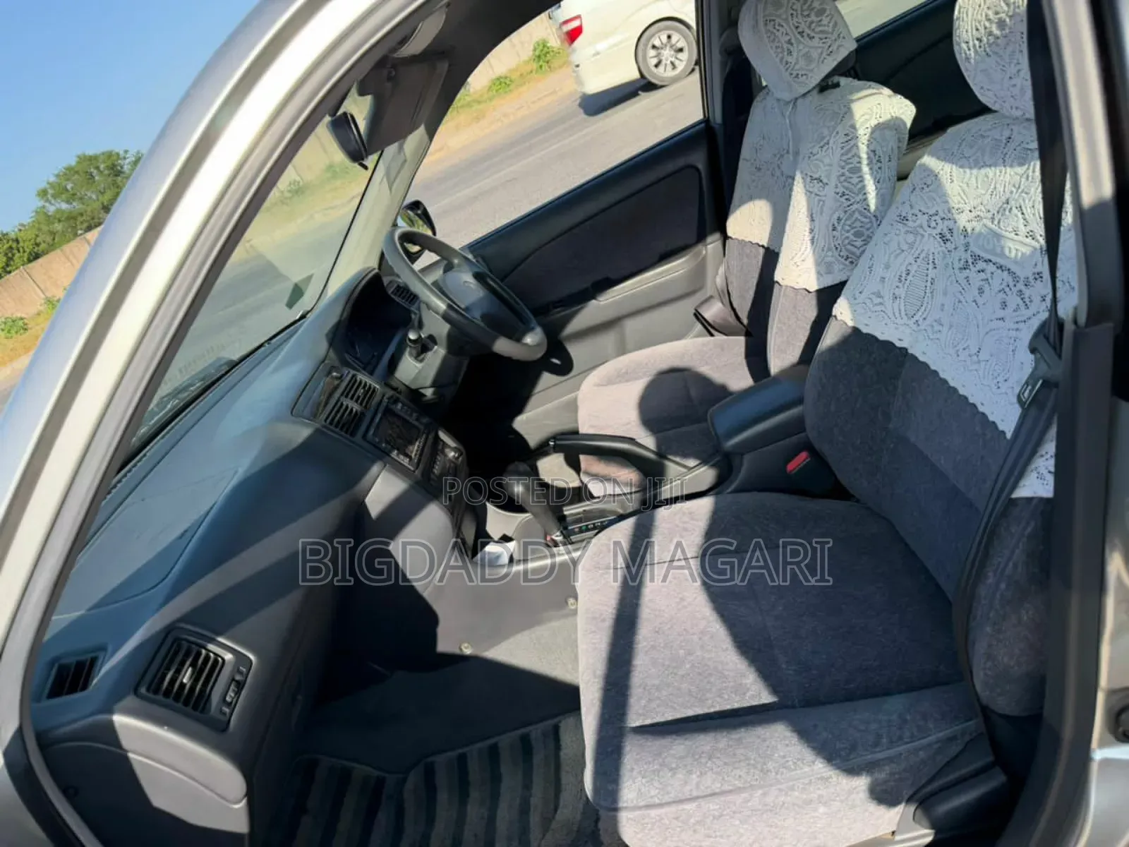 Toyota Carina 2001 Silver