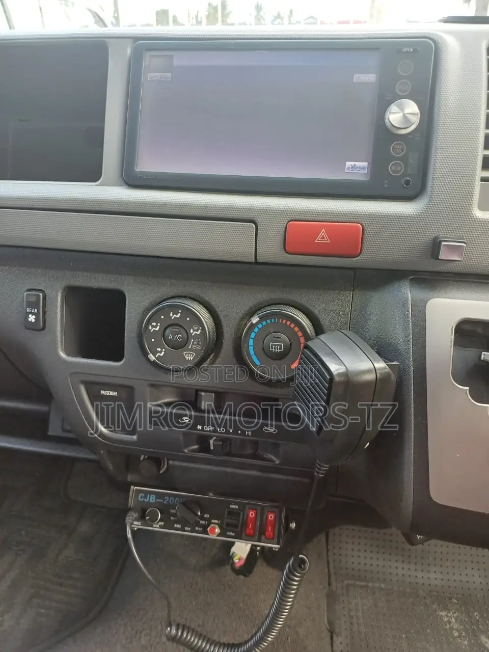 Toyota HiAce 2008 White