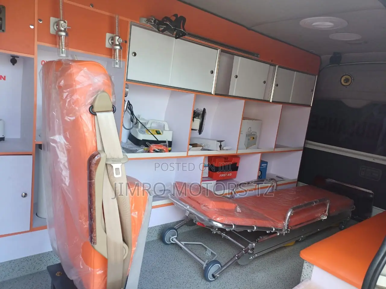Toyota HiAce 2008 White