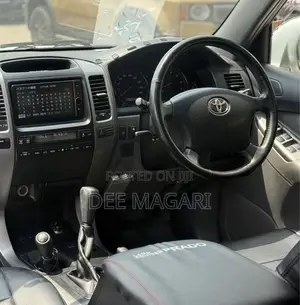 Toyota Land Cruiser Prado 2004 Silver