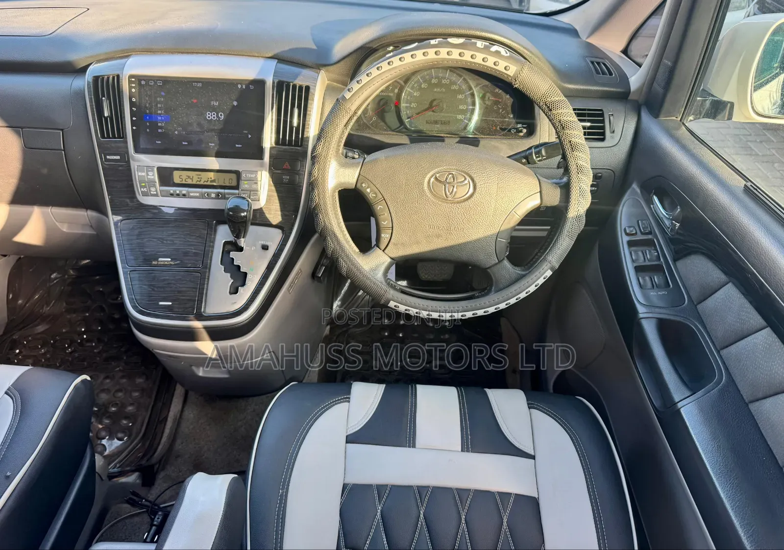 Toyota Alphard 2006 White