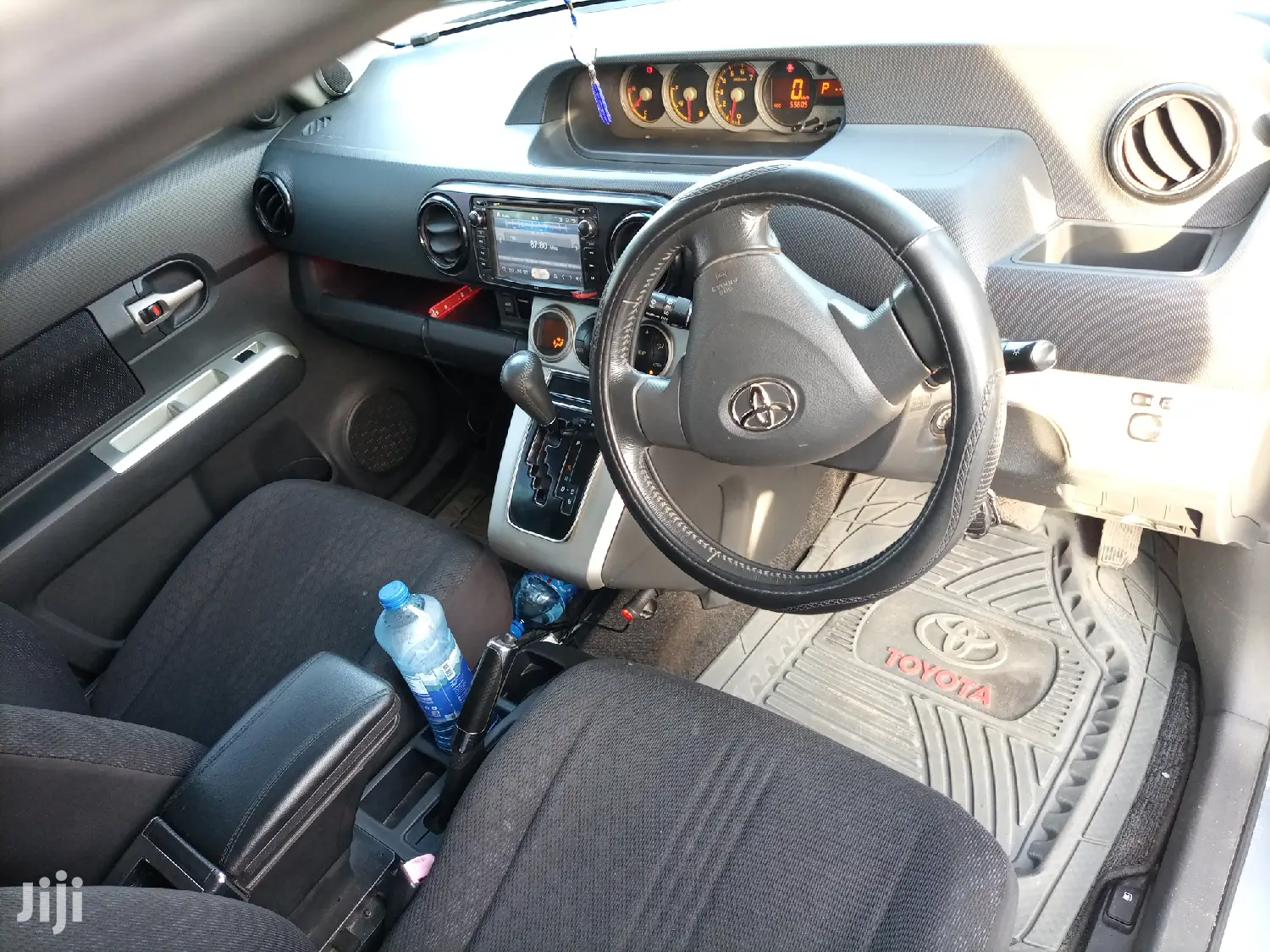Toyota Corolla Rumion 2007 Gray