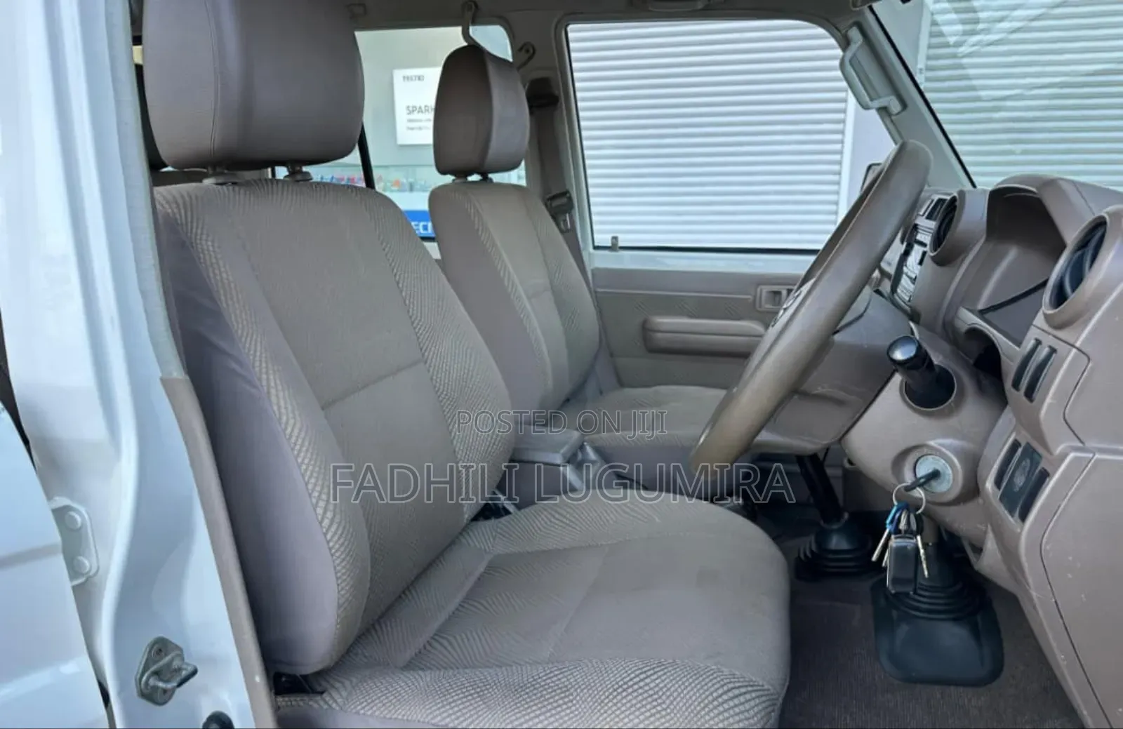 Toyota Land Cruiser 2013 White