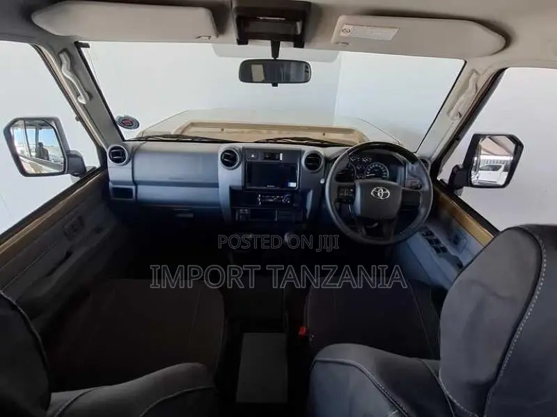 Toyota Land Cruiser 2025 Beige
