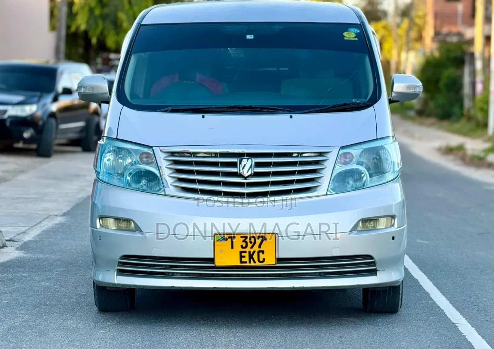 Toyota Alphard 2005 Silver