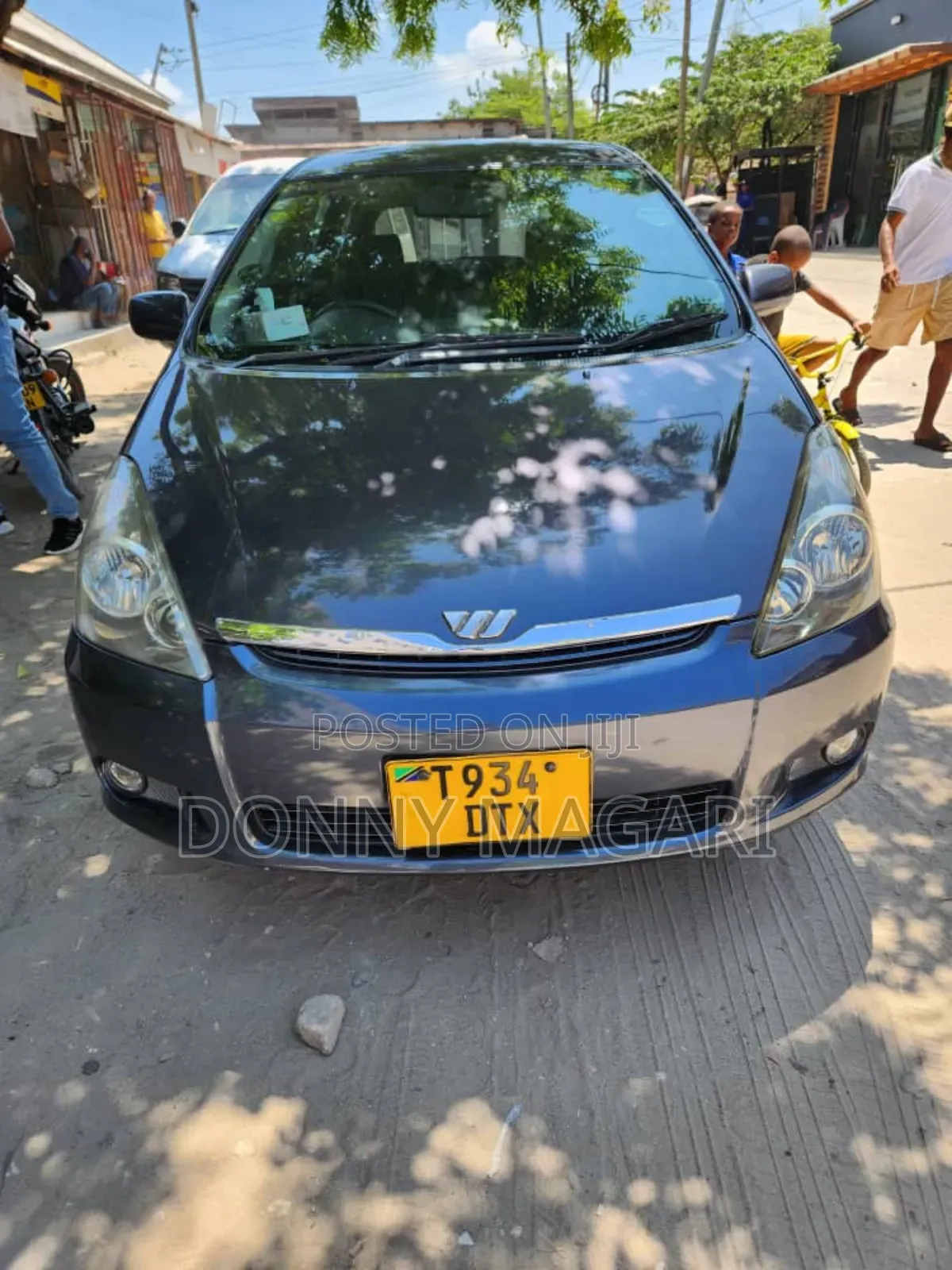 Toyota Wish 2005 Gray