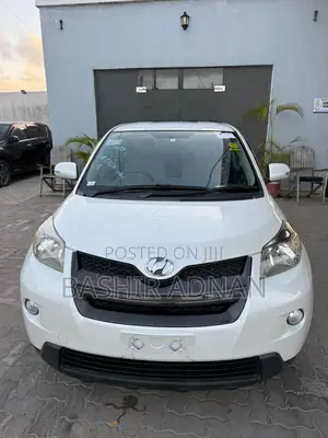 Toyota IST 2008 Pearl