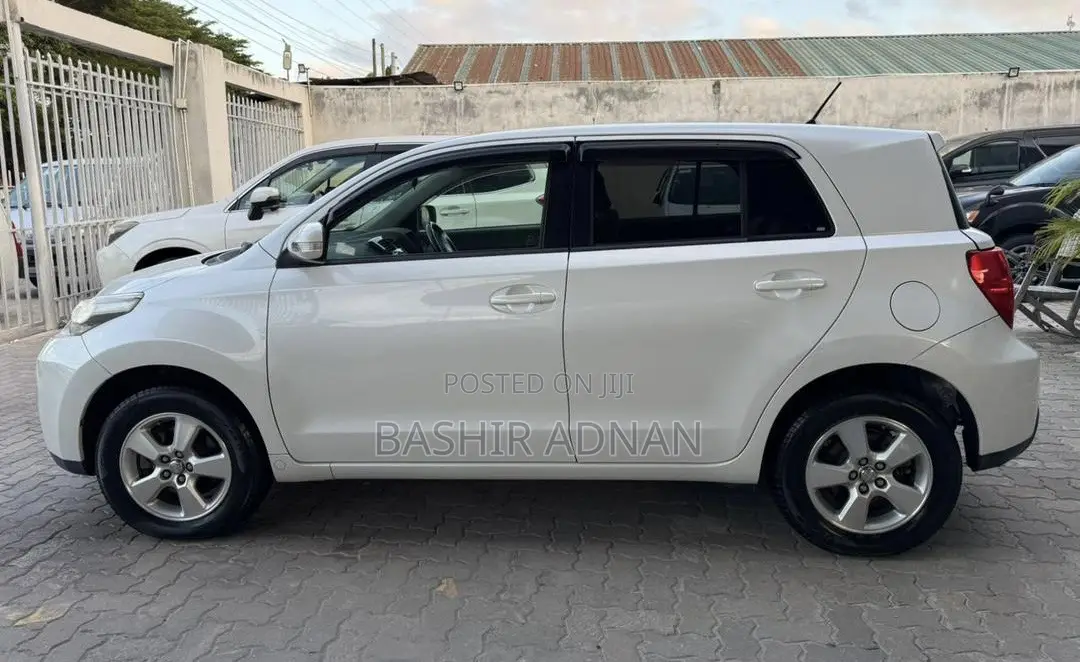 Toyota IST 2008 Pearl