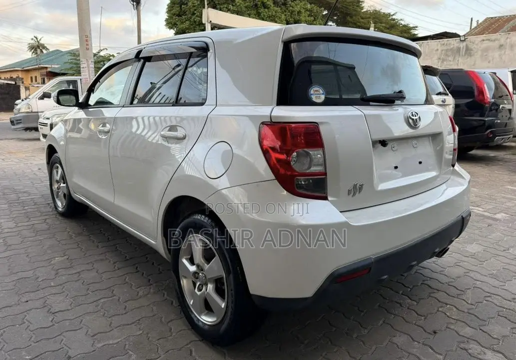 Toyota IST 2008 Pearl