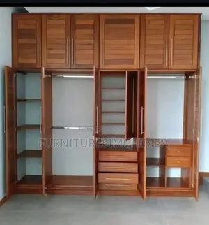 Cupboard With 6 Door