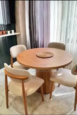 Dinning Table With Six Chairs