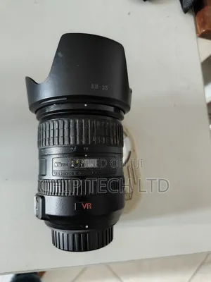 Nikon Lens 18-200mm Vr Lens