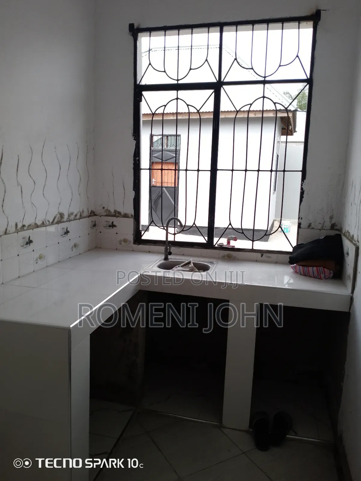 3bdrm Apartment in Tanzania Daresalaam, Ilala for rent