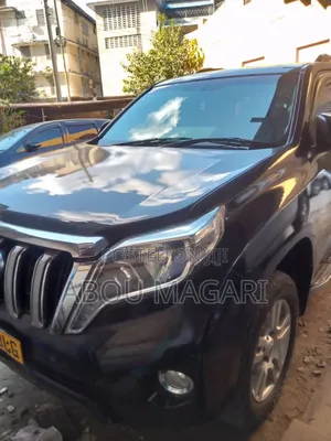 Toyota Land Cruiser Prado 2010 Black