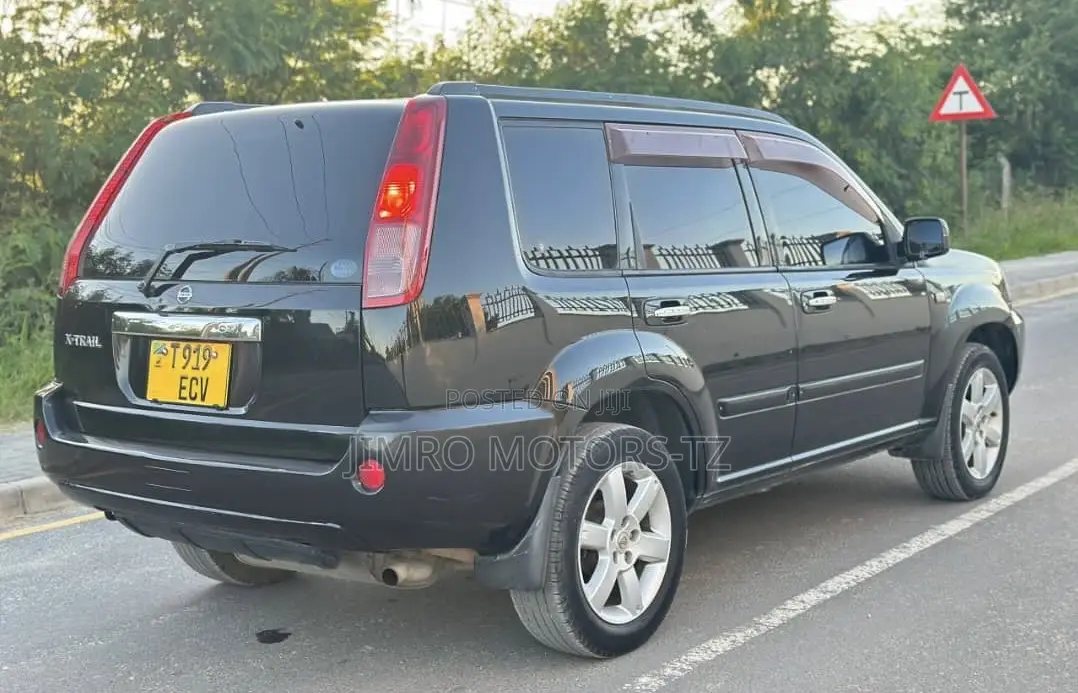 Nissan X-Trail 2006 Black