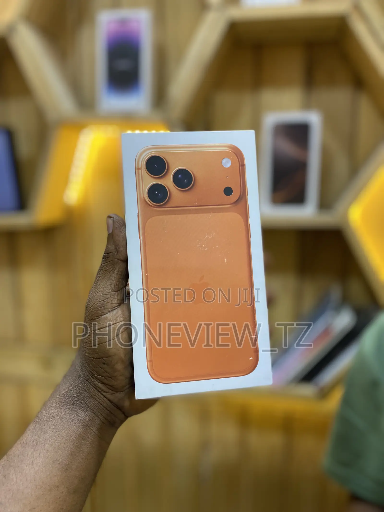 New Apple iPhone 17 Pro Max 256 GB Orange