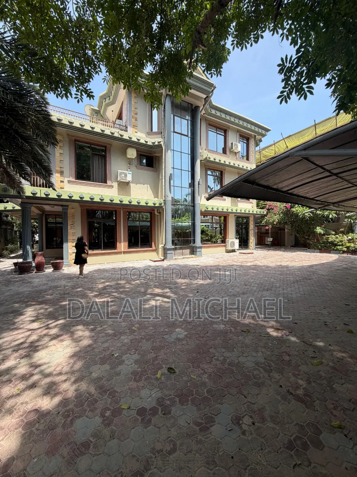 Furnished 8bdrm House in Msasani for rent