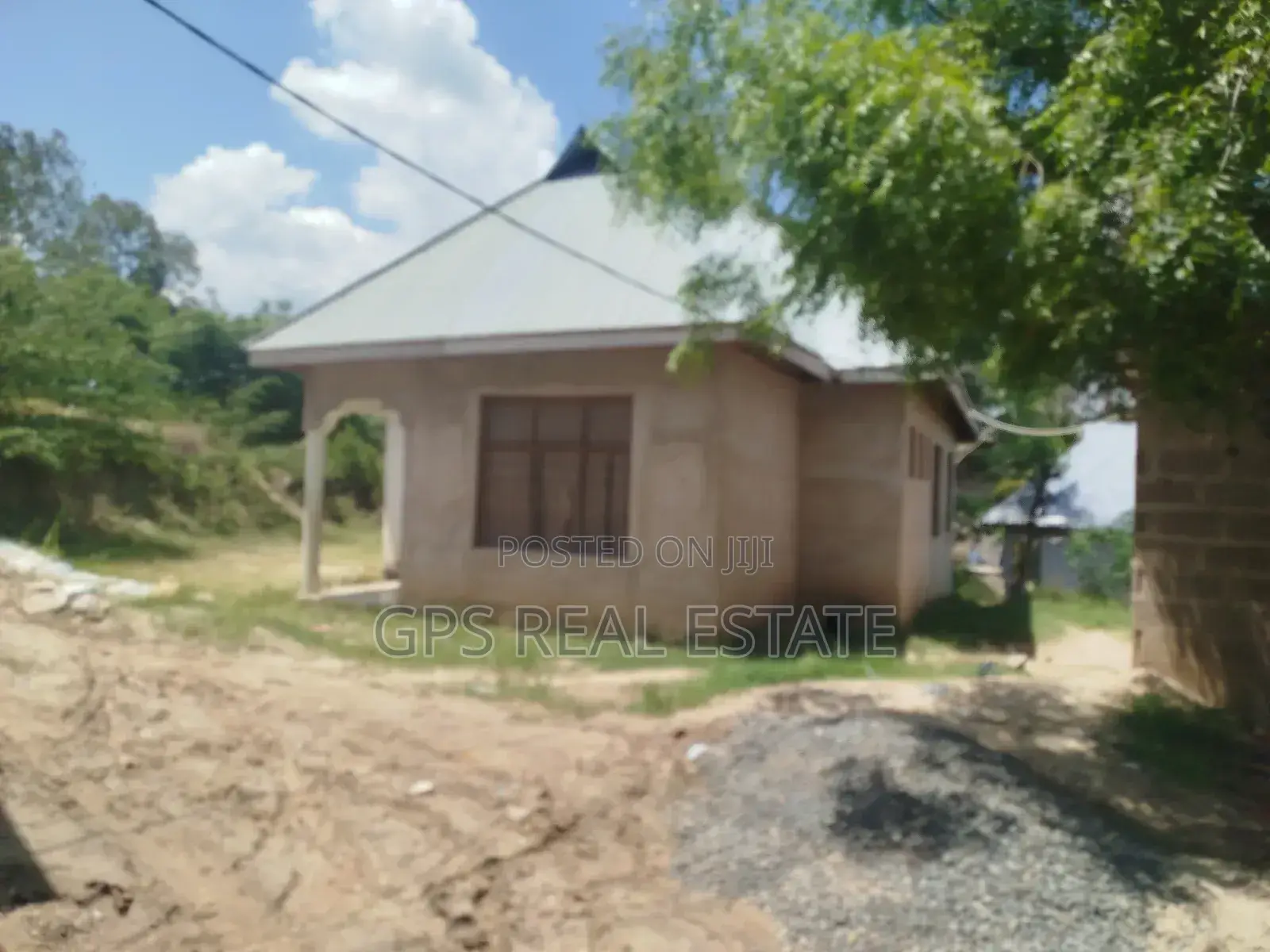 3bdrm House in Mbezi Malamba, Kinondoni for sale