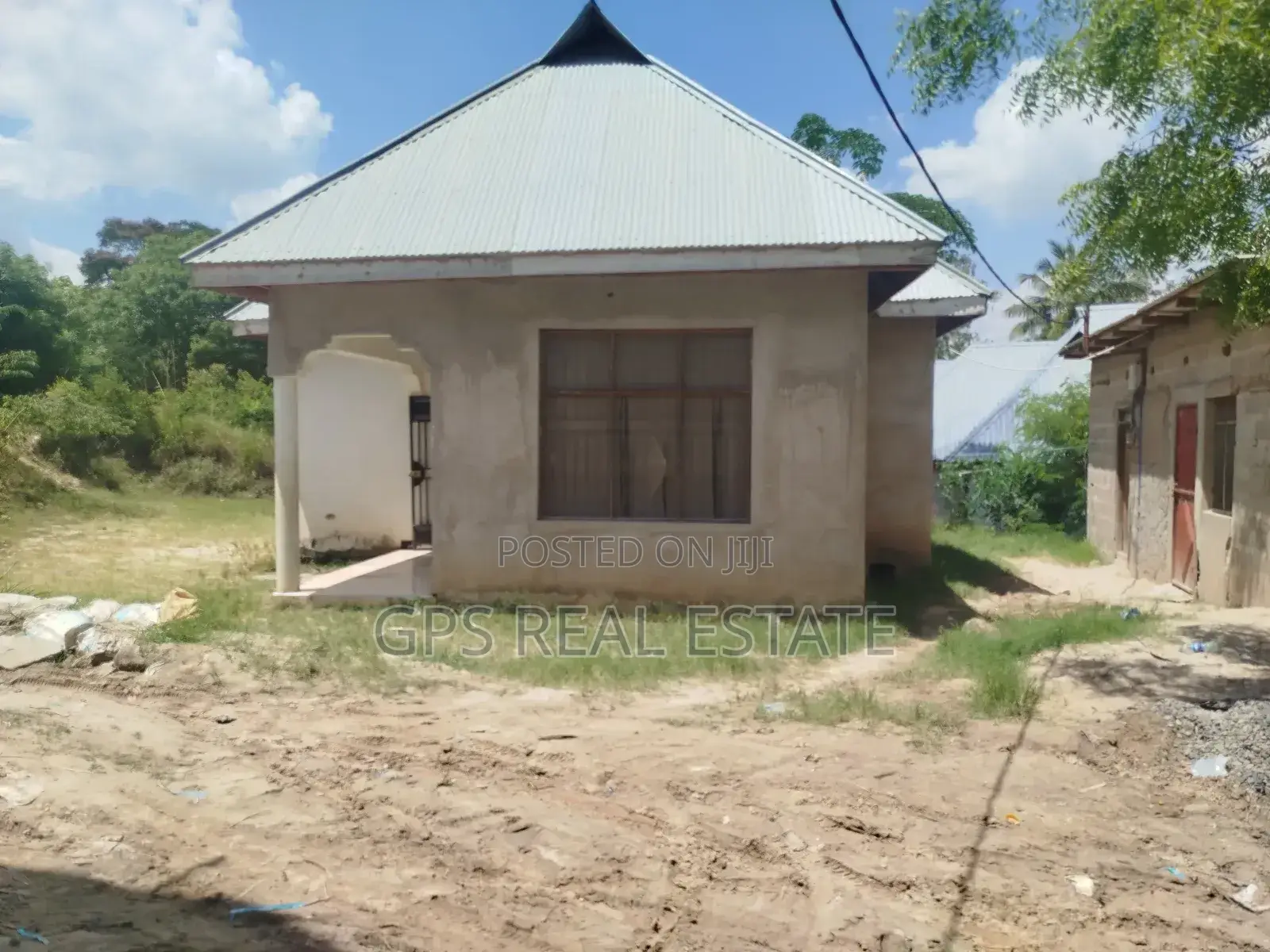 3bdrm House in Mbezi Malamba, Kinondoni for sale
