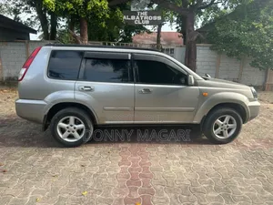 Nissan X-Trail 2004 Silver