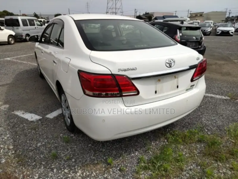 Toyota Premio 2017 Pearl