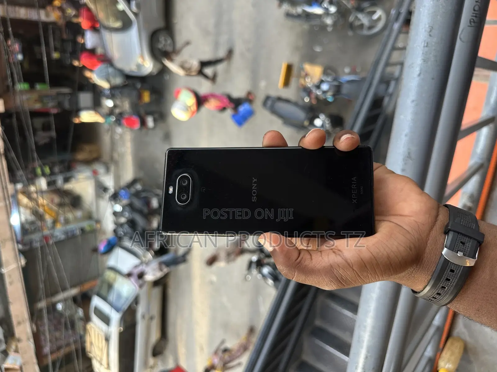 Sony Xperia 8 SOV42 64 GB Black