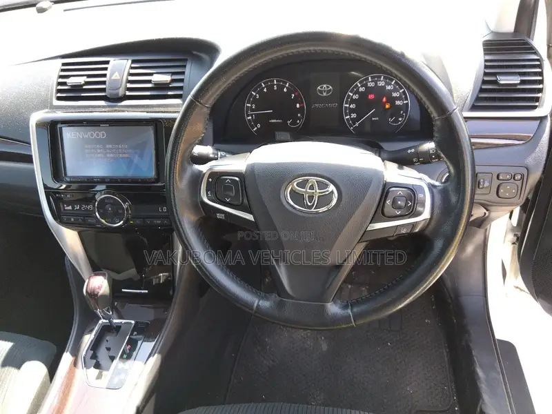 Toyota Premio 2017 Pearl