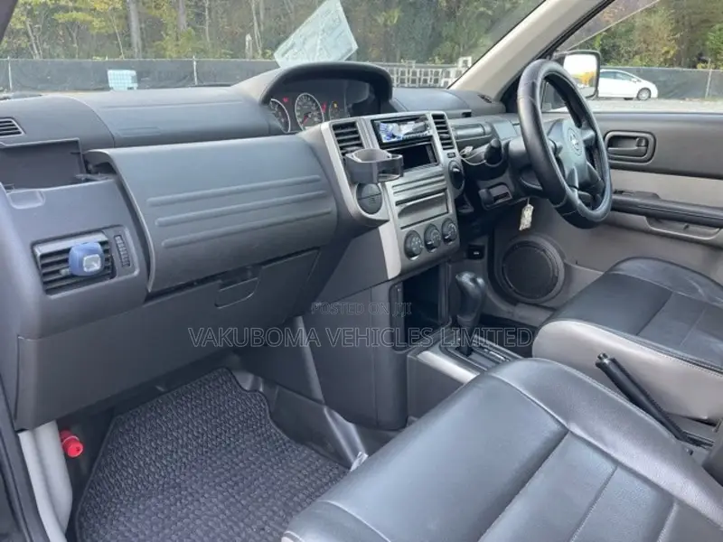 Nissan X-Trail 2004 Black