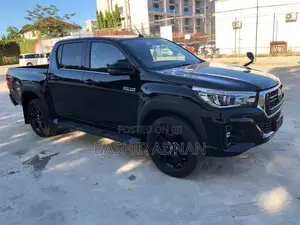 Toyota Hilux Revo Double Cab Deisel 2.4 AWD 2019 Black