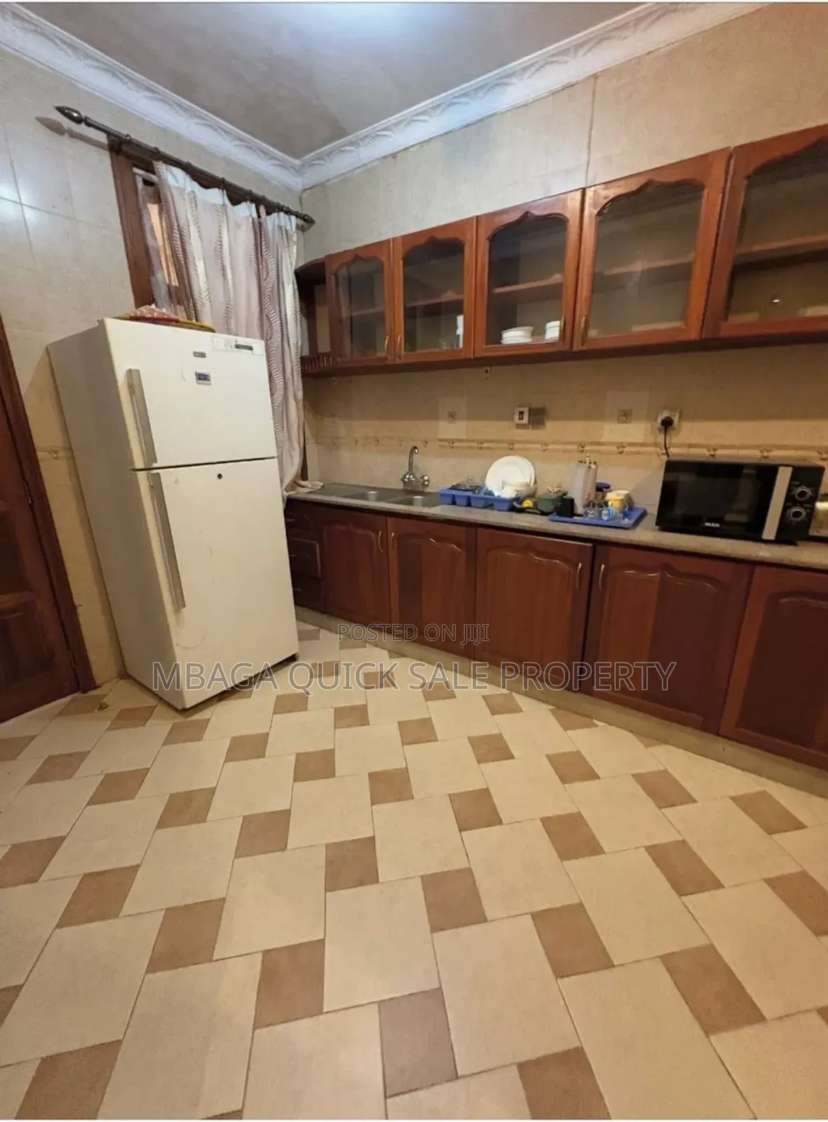 Furnished 8bdrm House in Msasani for rent