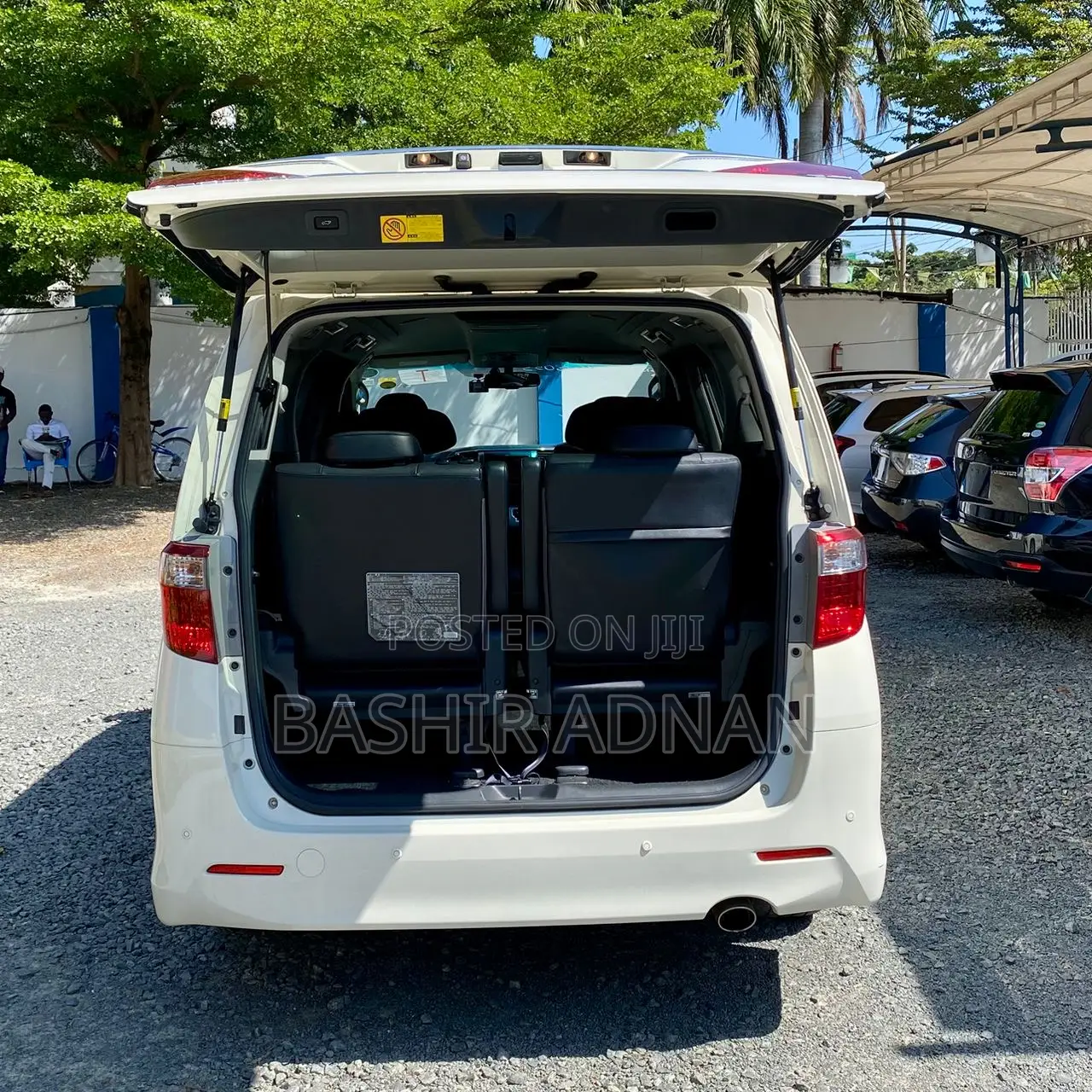 Toyota Alphard 3.5 Petrol FWD 2013 White