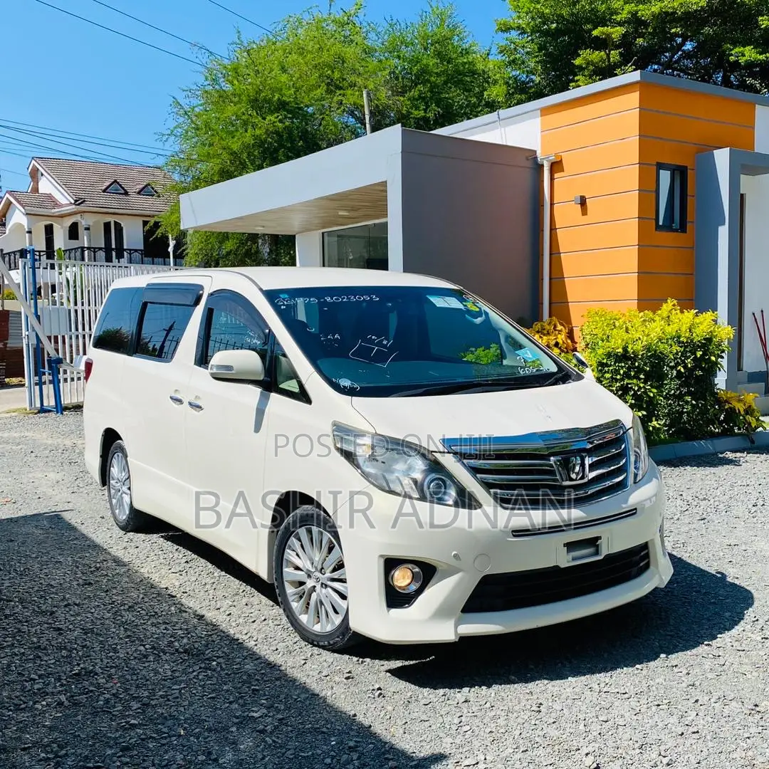 Toyota Alphard 3.5 Petrol FWD 2013 White